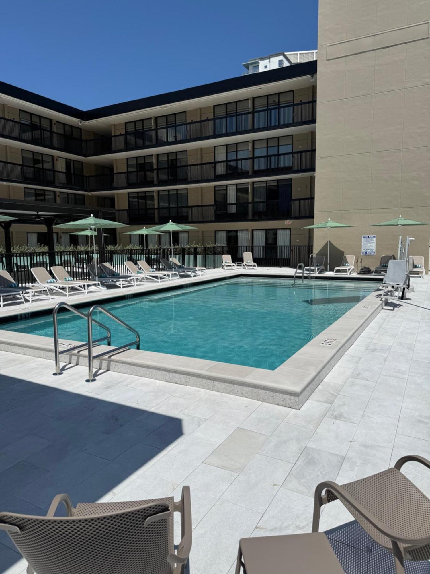 The Harrison Downtown Hollywood Hotel Exterior photo